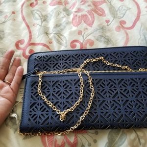 Urban Expressions clutch